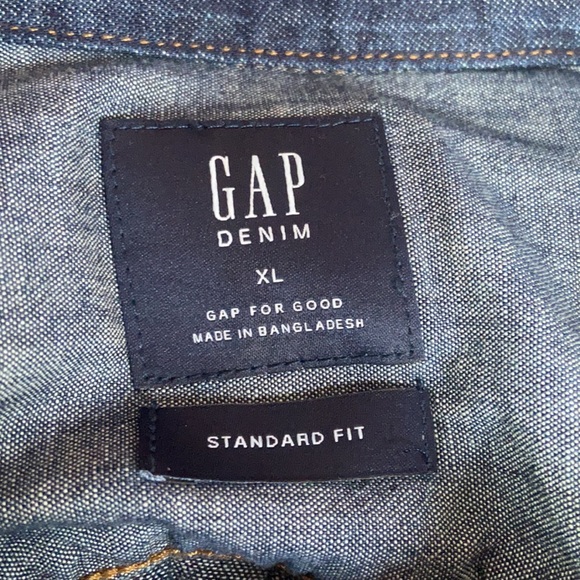 GAP Dark Denim Men’s Button Down Standard Fit Shirt XL - Picture 4 of 5